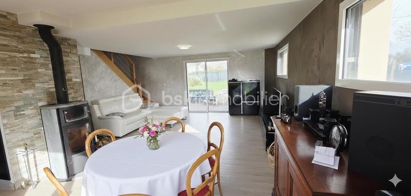 Maison - 106 m² - 5 pièces