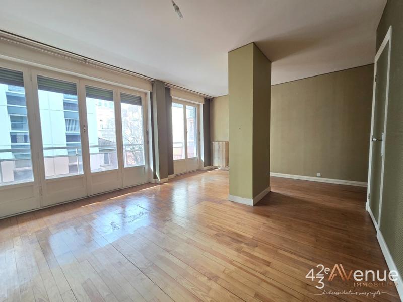 Appartement - 142 m² - 5 pièces