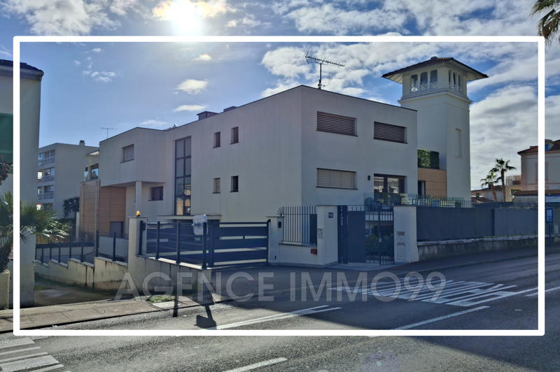 Parking / Garage - 12 m²