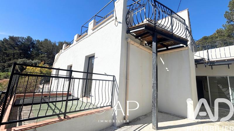 Appartement - 137 m² - 5 pièces