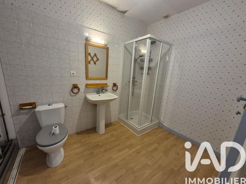 Maison - 400 m² - 5 pièces