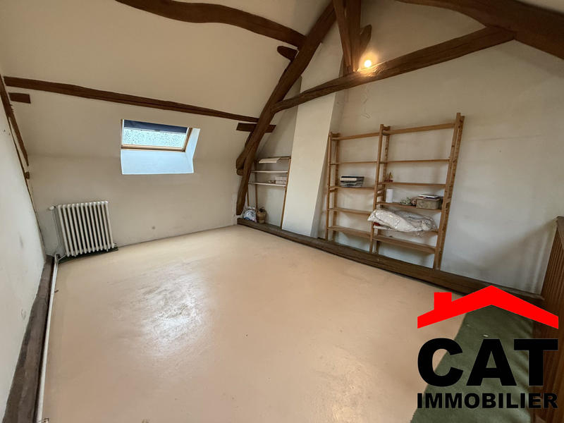 Maison - 233 m² - 7 pièces