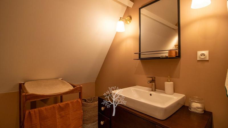 Chaumière - 90 m² - 3 pièces