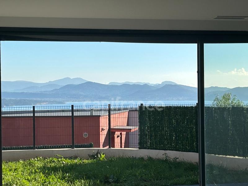 Maison - 143 m² - 3 pièces