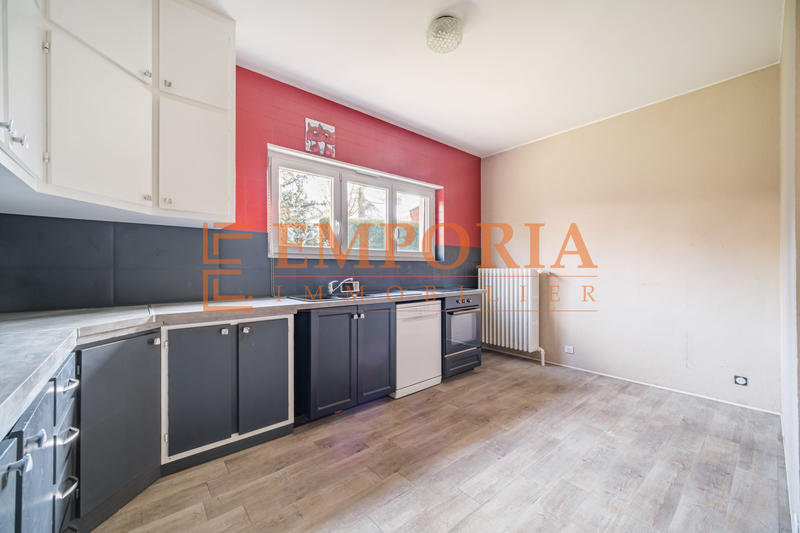 Maison - 191 m² - 7 pièces