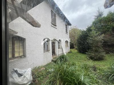 Immeuble - 264 m² - 9 pièces