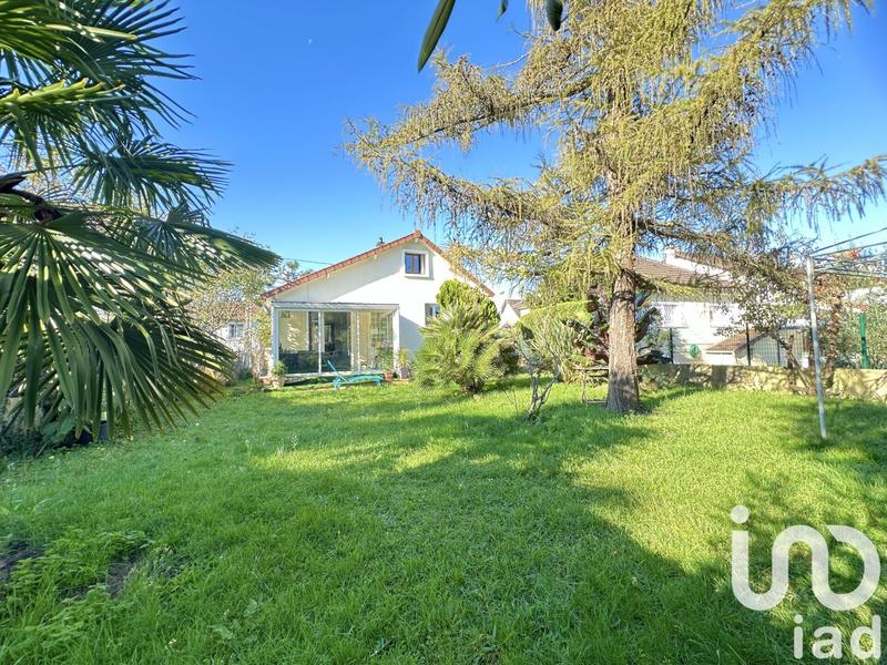 Maison - 90 m² - 3 pièces