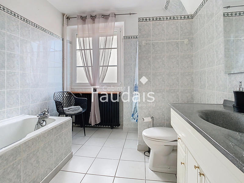 Villa - 100 m² - 7 pièces