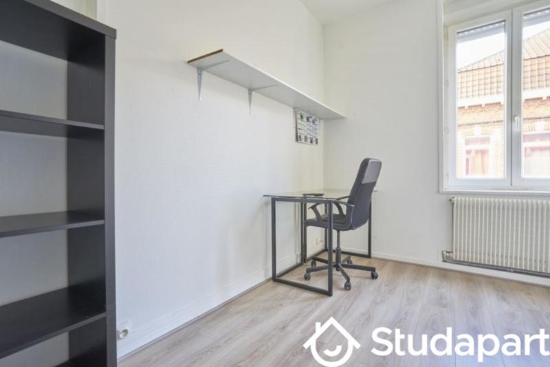 Chambre - 17 m² - 1 pièce