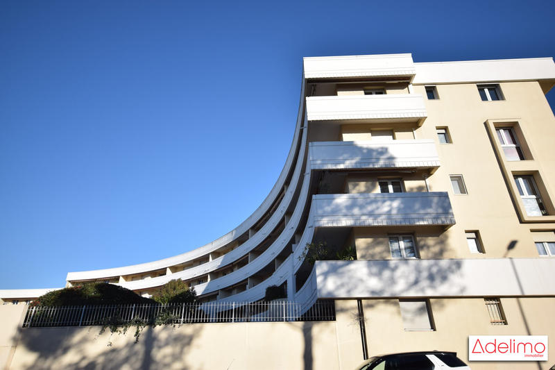 Appartement - 49 m² - 2 pièces