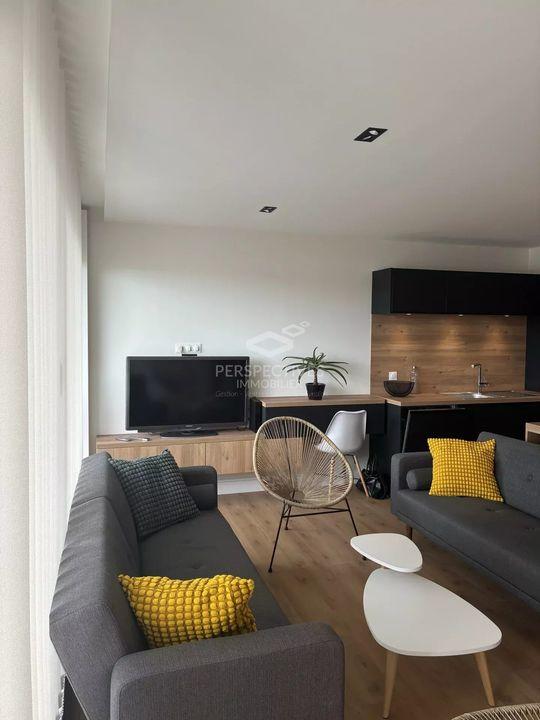 Appartement - 103 m² - 5 pièces