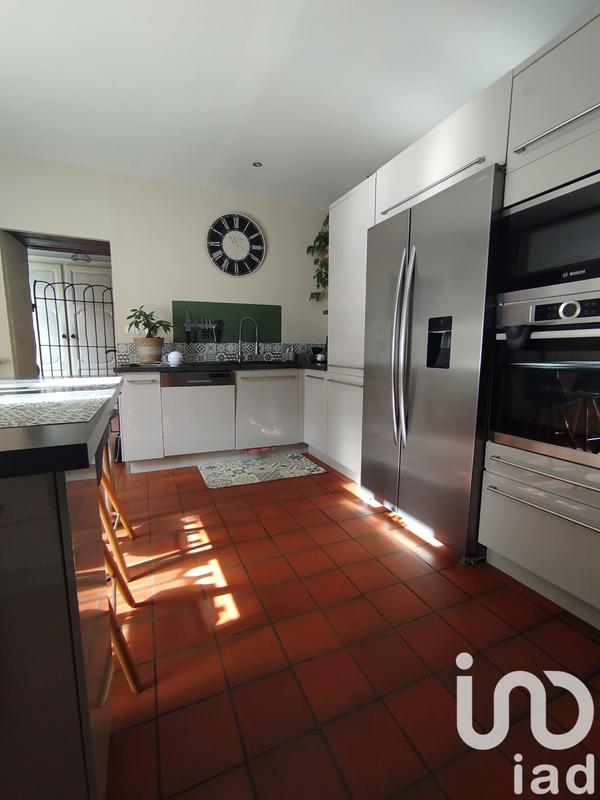 Maison - 265 m² - 7 pièces