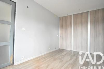Maison - 212 m² - 5 pièces