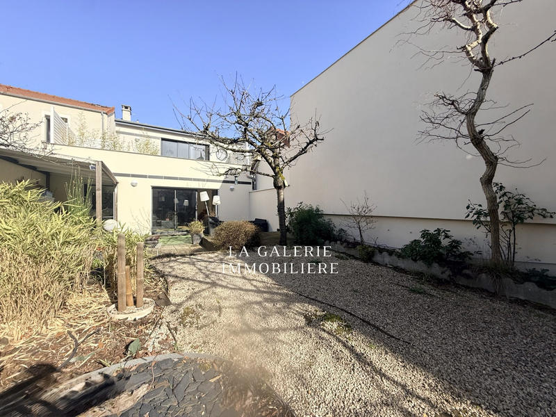 Maison - 172 m² - 6 pièces