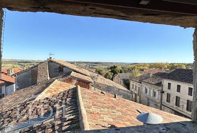 Maison en pierre - 210 m² - 5 pièces