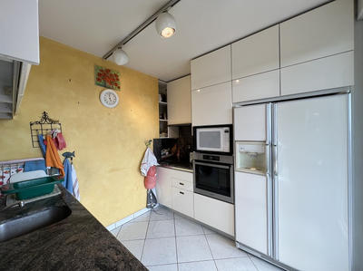 Appartement - 110 m² - 5 pièces