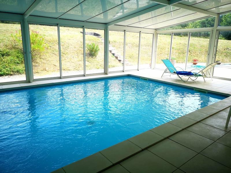 Maison - 263 m² - 9 pièces