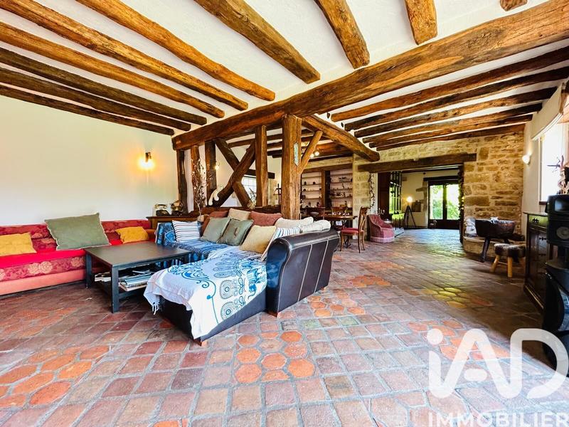 Maison - 236 m² - 7 pièces