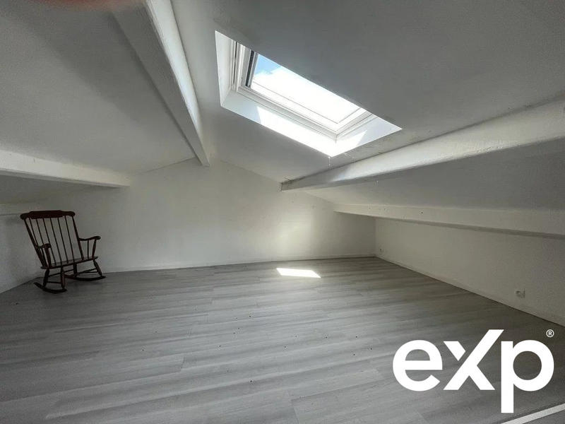 Maison ancienne - 190 m² - 8 pièces