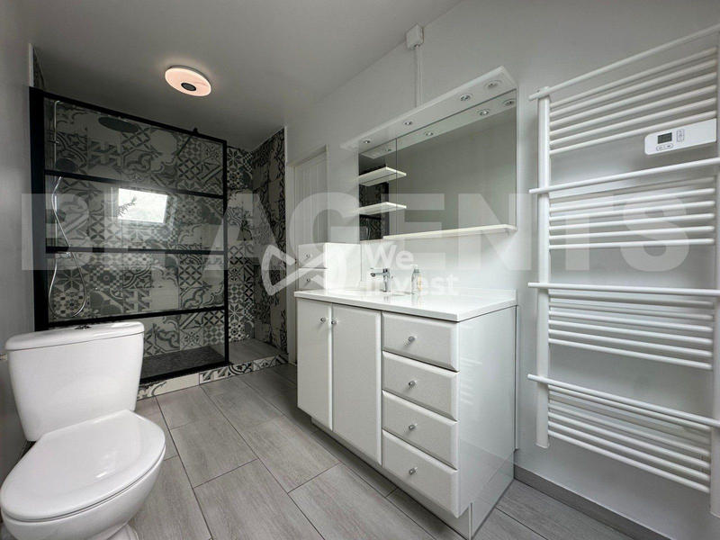 Maison - 115 m² - 6 pièces