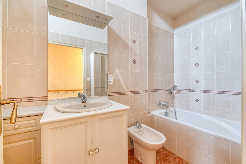 Maison - 129 m² - 6 pièces