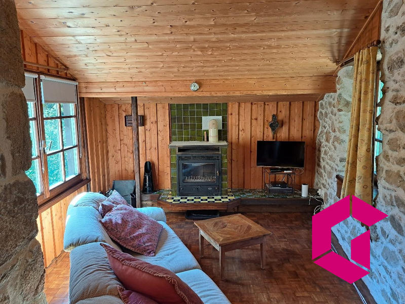 Maison - 283 m² - 15 pièces