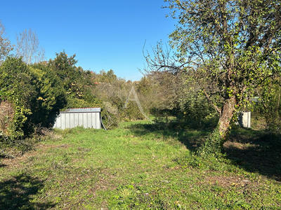 Terrain - 1 648 m²