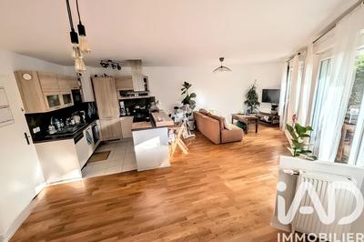 Appartement - 83 m² - 4 pièces