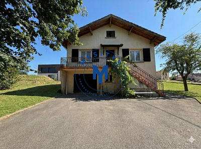 Maison - 122 m² - 5 pièces