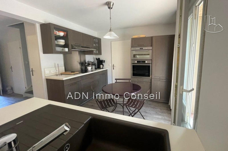 Maison - 94 m² - 4 pièces