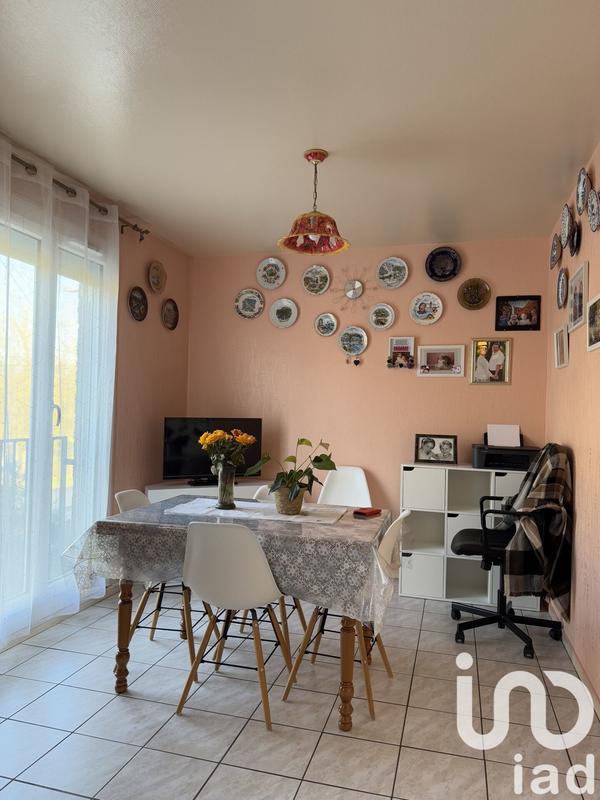 Maison - 93 m² - 5 pièces