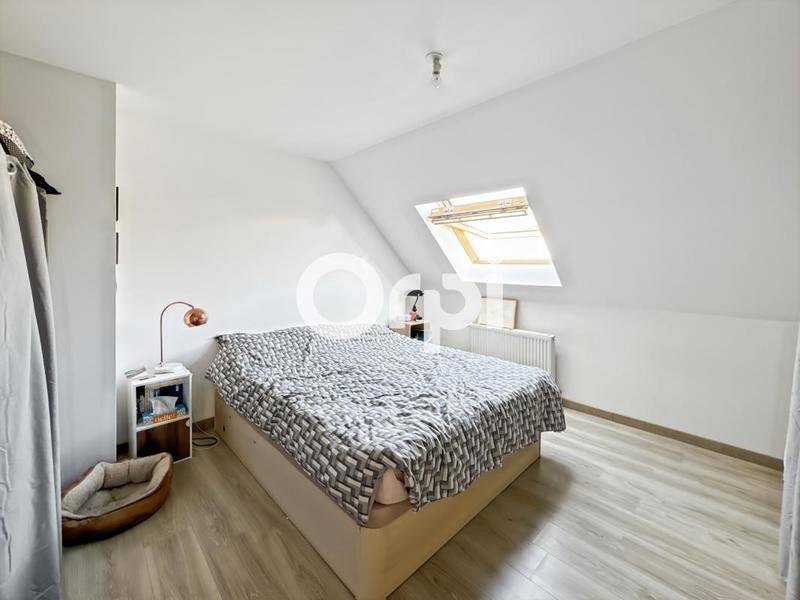 Maison - 104 m² - 4 pièces