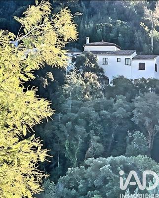 Maison - 177 m² - 6 pièces