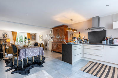 Maison - 172 m² - 6 pièces