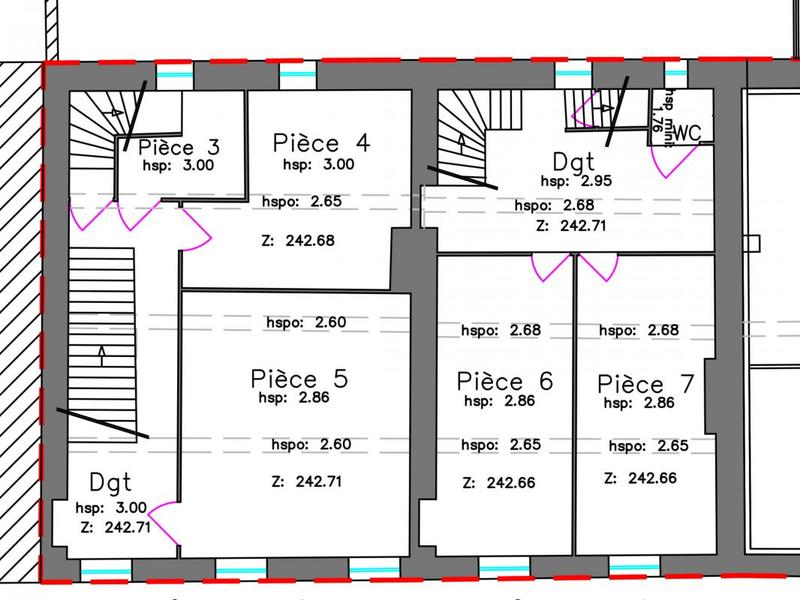 Maison - 220 m² - 5 pièces