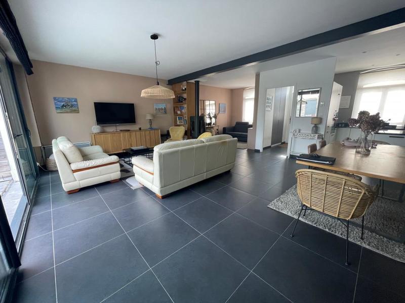 Maison - 100 m² - 4 pièces