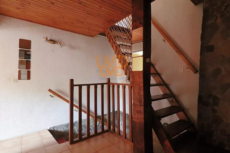 Maison de village - 96 m² - 6 pièces