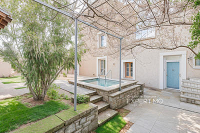 Maison de village - 257 m² - 10 pièces