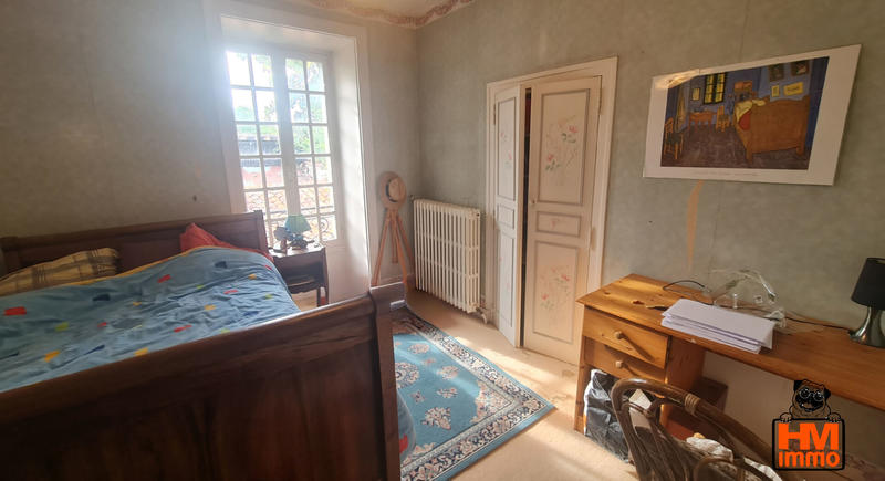 Maison - 298 m² - 11 pièces