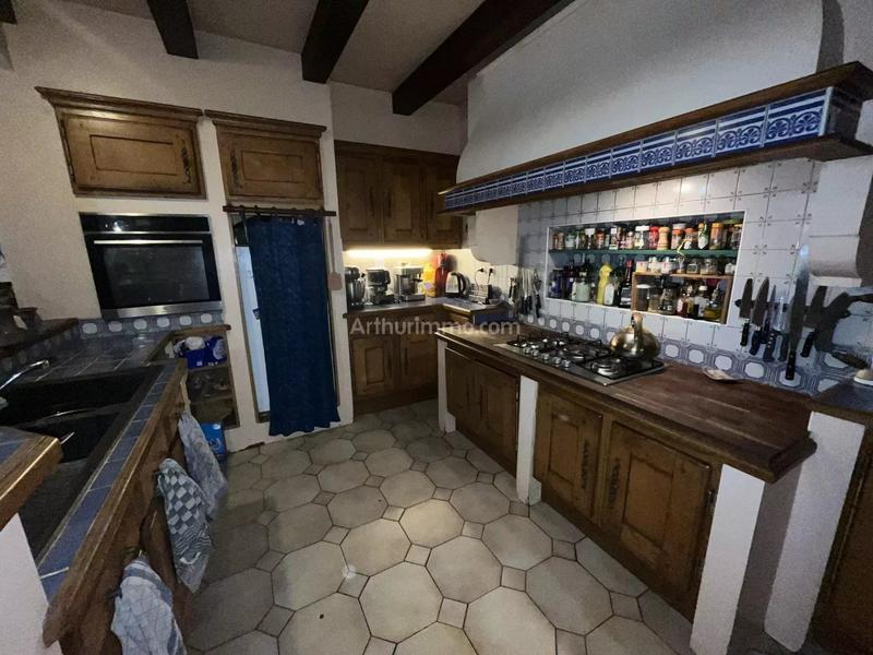 Maison - 288 m² - 6 pièces