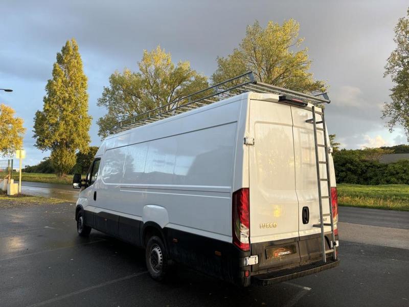 Iveco Daily 2.3d 156 Ch L4h2 35s16 tarif Ht - Garantie 6 Mois