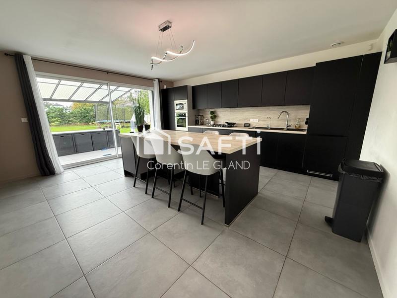 Maison - 145 m² - 6 pièces