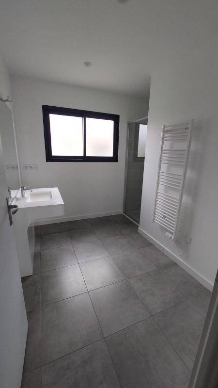 Maison - 96 m² - 4 pièces