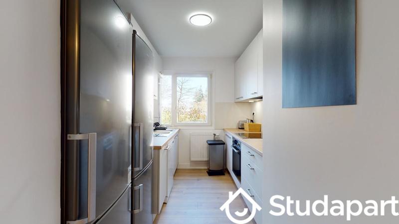 Chambre - 11 m² - 1 pièce