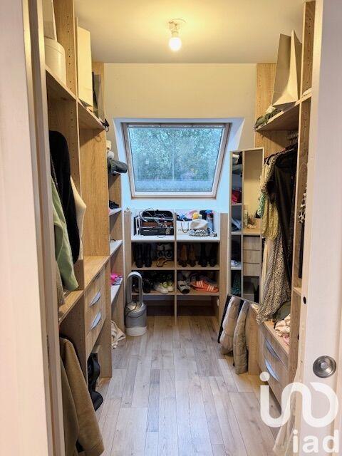 Maison - 179 m² - 6 pièces