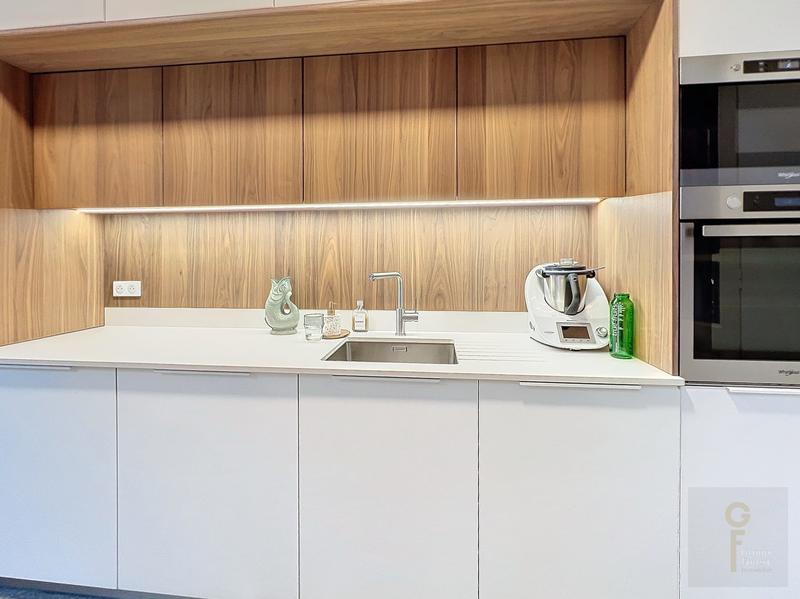 Maison - 214 m² - 7 pièces