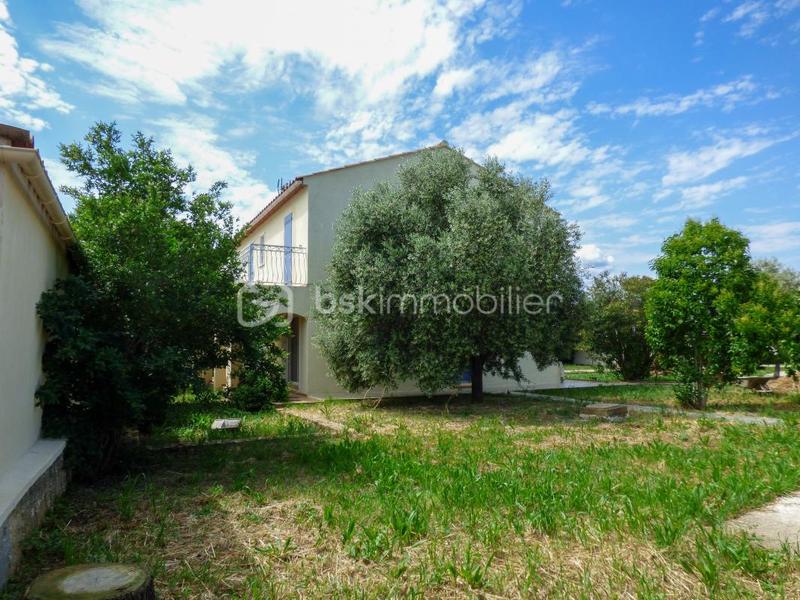 Maison - 175 m² - 8 pièces