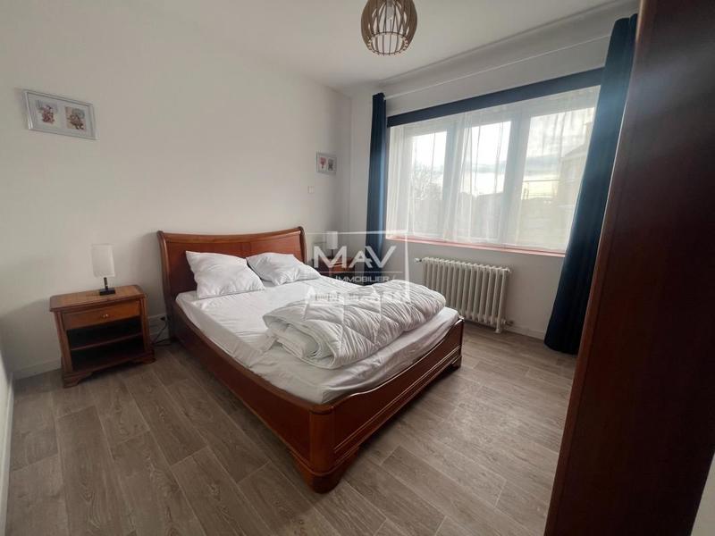 Maison - 99 m² - 3 pièces