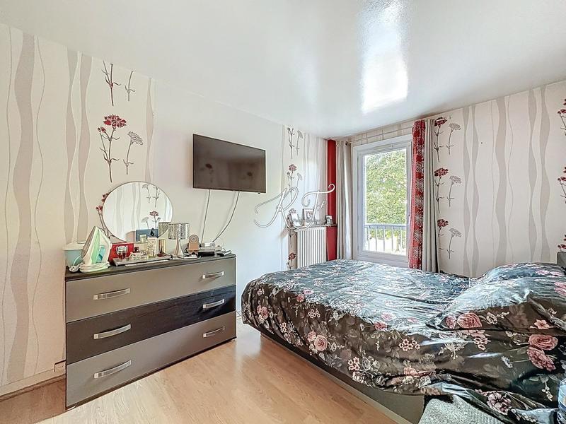 Appartement - 79 m² - 4 pièces