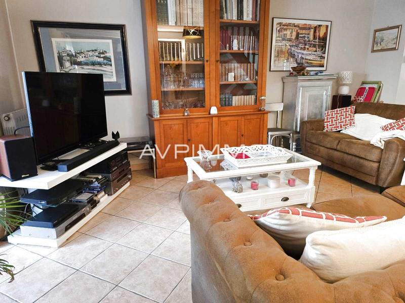 Maison - 114 m² - 5 pièces